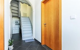 Vita Portucale ! Concept Apartment Campo Ourique